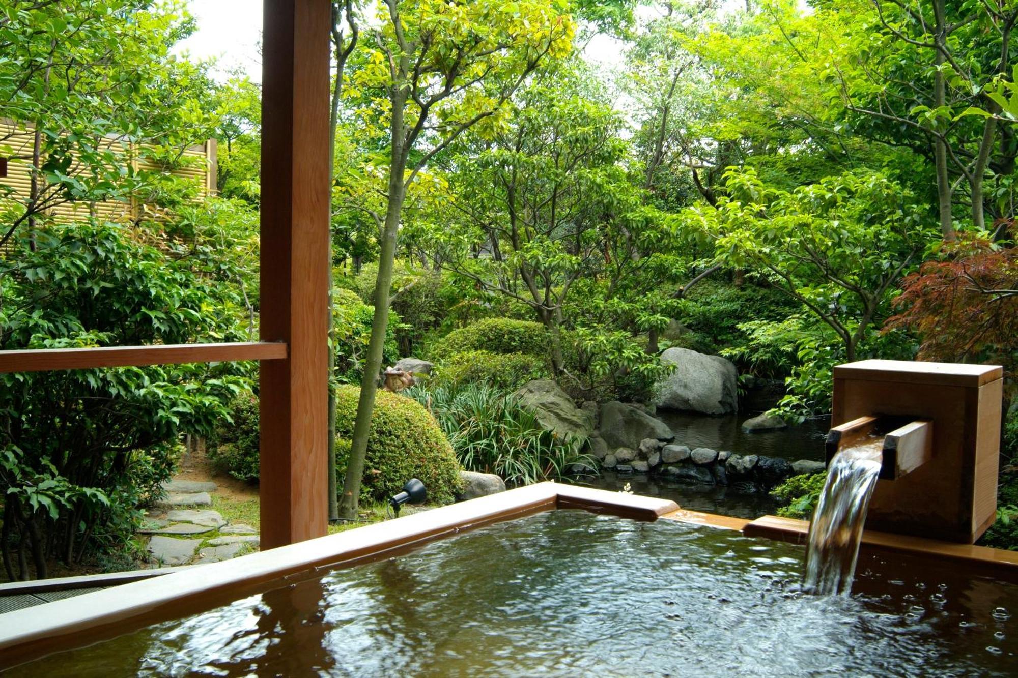 ホテル あわら温泉　グランディア芳泉 あわら市 エクステリア 写真